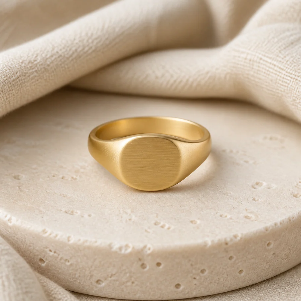 Minimal Signet Ring